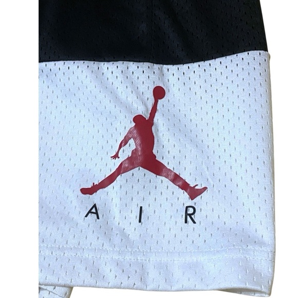 Nike Jordan Black/White Mesh Athletic Basketball Shorts Boys Size Medium NWT Y2K - Picture 5 of 10